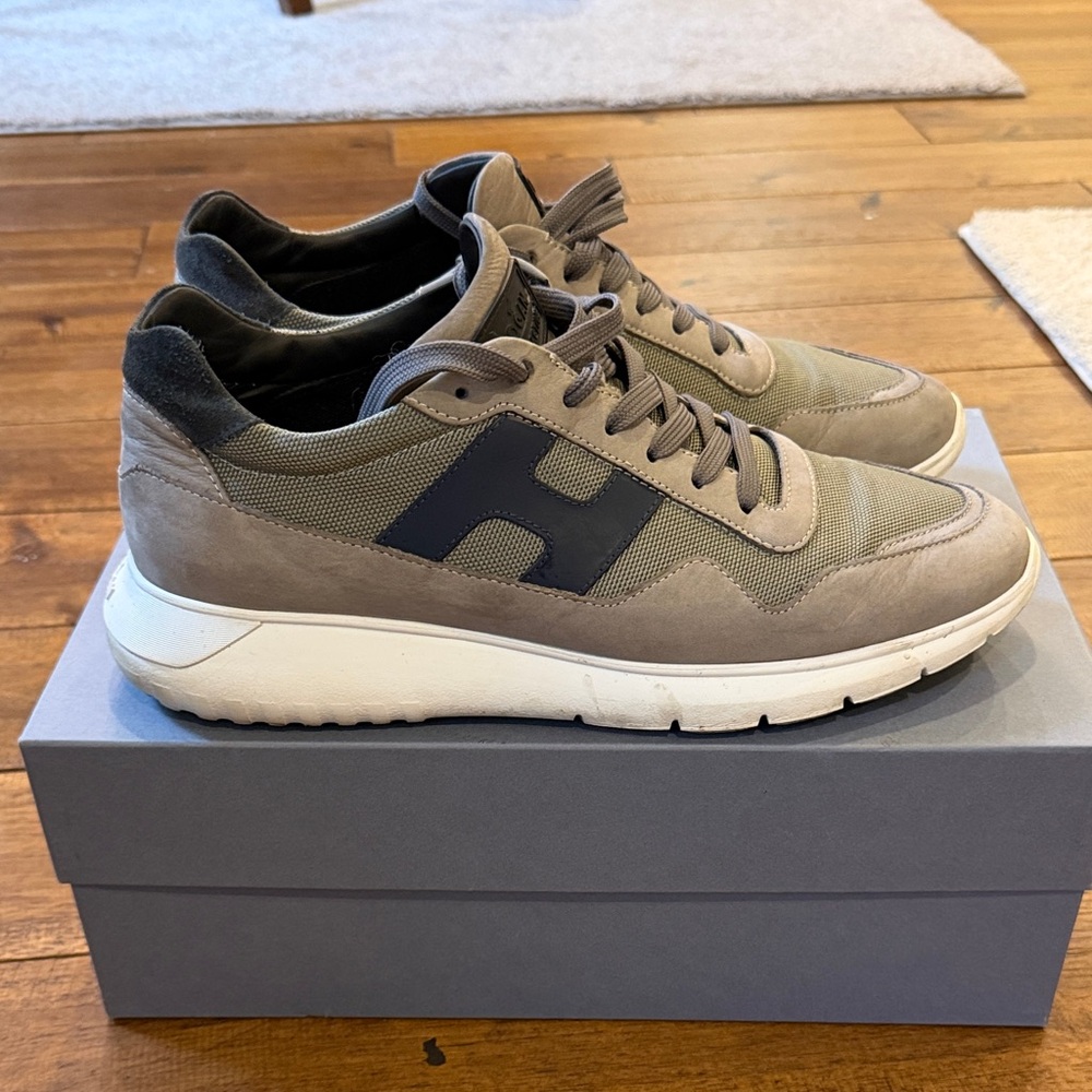 Hogan Men's Sneakers - Taupe and Black